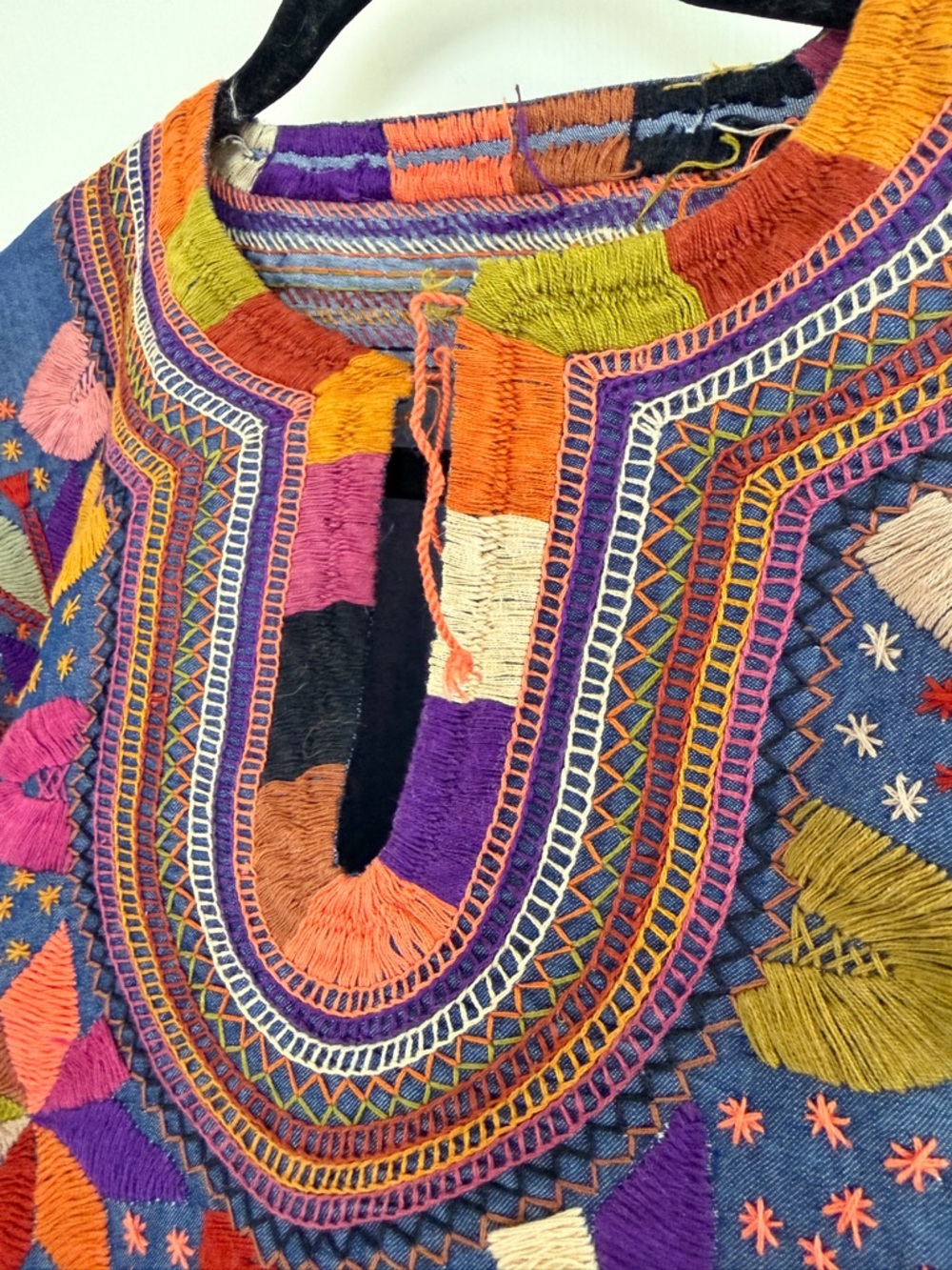 NWOT Handmade One of a Kind Embroidered Textile Mexican Blouse from Oaxaca - Picture 6 of 11